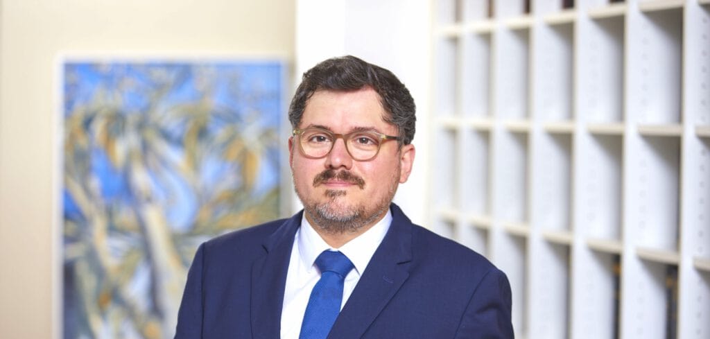 Dr. Simon Fehrenbach